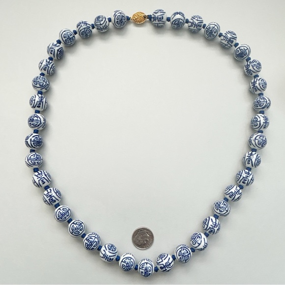 Vintage Chinese Blue White Longevity Porcelain Bead Necklace - Picture 6 of 11